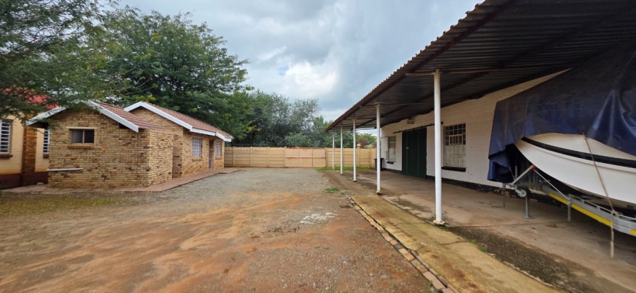 Commercial Property for Sale in Stilfontein North West